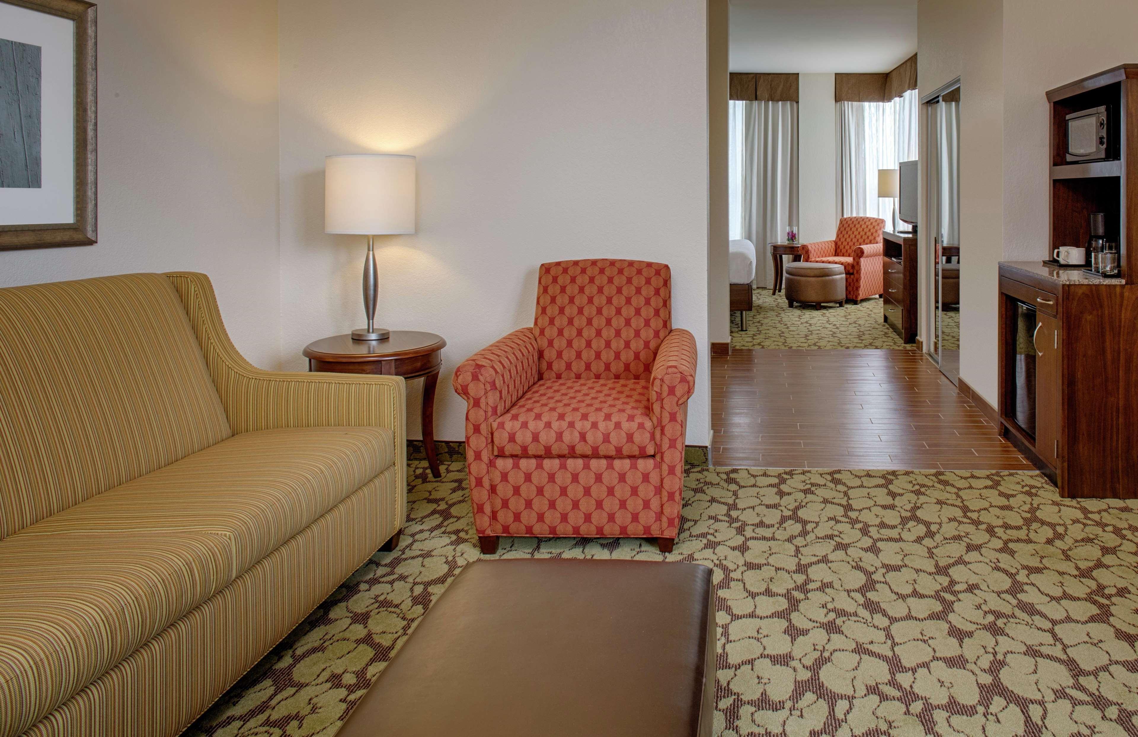 Hilton Garden Inn New Orleans French Quarter/Cbd Exteriér fotografie